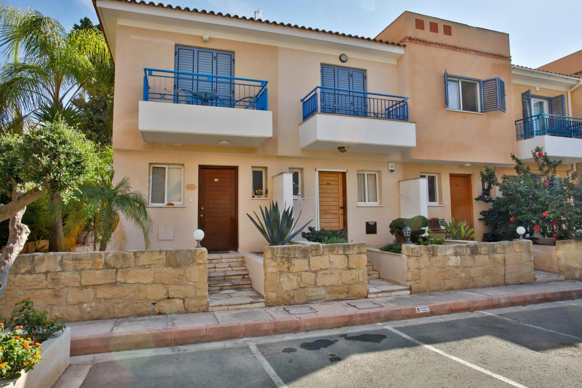 Casa Del Sol Townhouse In Iris Village Paphos מראה חיצוני תמונה