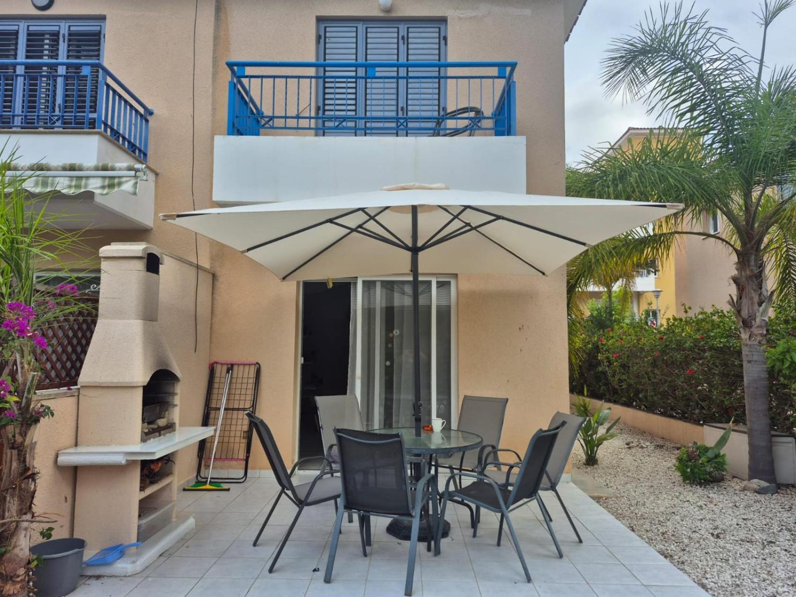 Casa Del Sol Townhouse In Iris Village Paphos מראה חיצוני תמונה